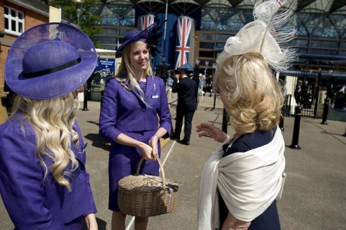 Ascot 2012: tocados, sombreros extravagantes y "policía de la moda"