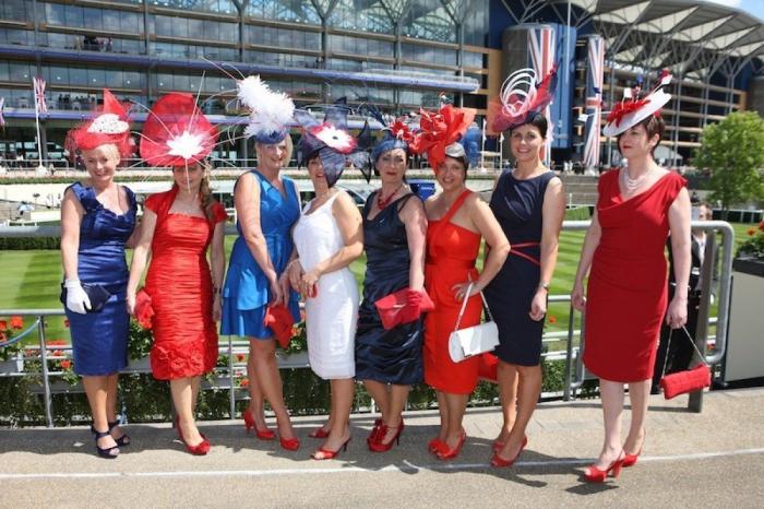 Ascot 2012: tocados, sombreros extravagantes y "policía de la moda"