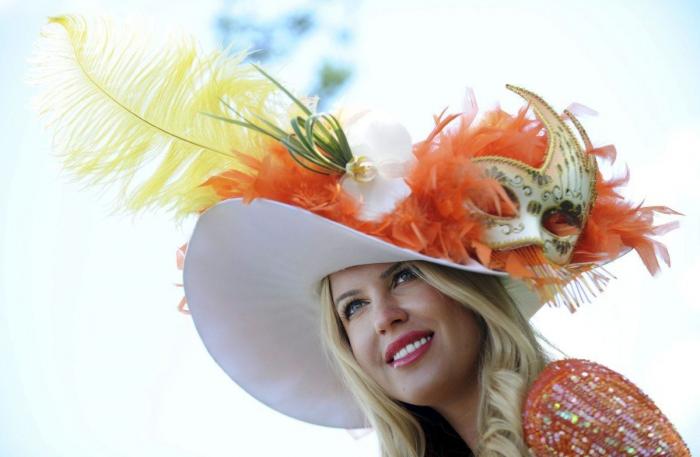 Ascot 2012: tocados, sombreros extravagantes y "policía de la moda"