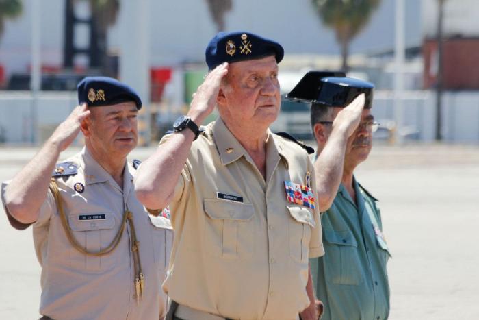 El rey a los pescadores de Algeciras en pleno conflicto con Gibraltar: "Os apoyaremos" (FOTOS y VÍDEO)
