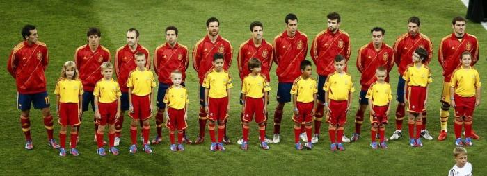 Mal y tarde: el parche de vacunar ahora a la selección tiene poco sentido