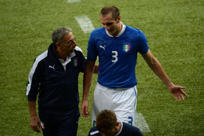 Mal y tarde: el parche de vacunar ahora a la selección tiene poco sentido