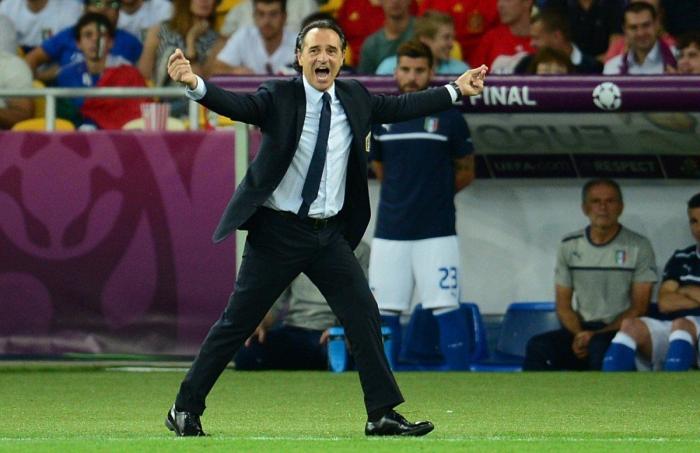 Mal y tarde: el parche de vacunar ahora a la selección tiene poco sentido