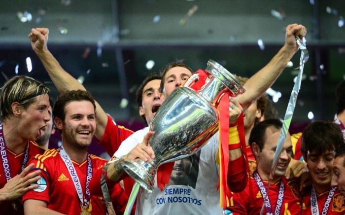 Mal y tarde: el parche de vacunar ahora a la selección tiene poco sentido