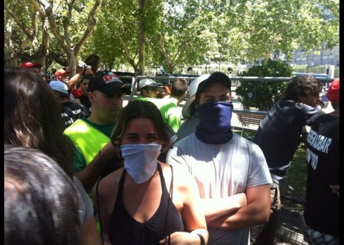 Miles de personas acompañan en Sol a la Marcha Negra en la 'noche minera' (VÍDEO, FOTOS)