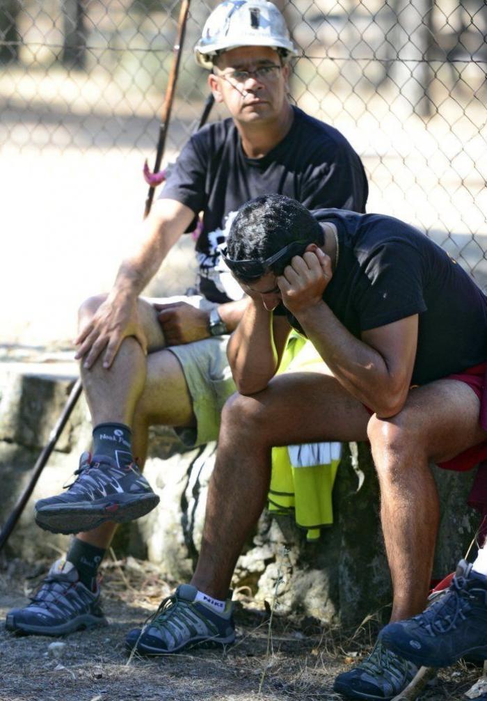 Miles de personas acompañan en Sol a la Marcha Negra en la 'noche minera' (VÍDEO, FOTOS)