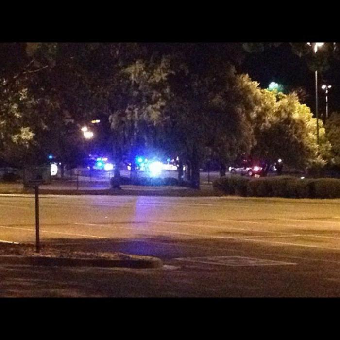 Masacre de Aurora: La Policía detona trampas explosivas en casa del presunto asesino James Holmes