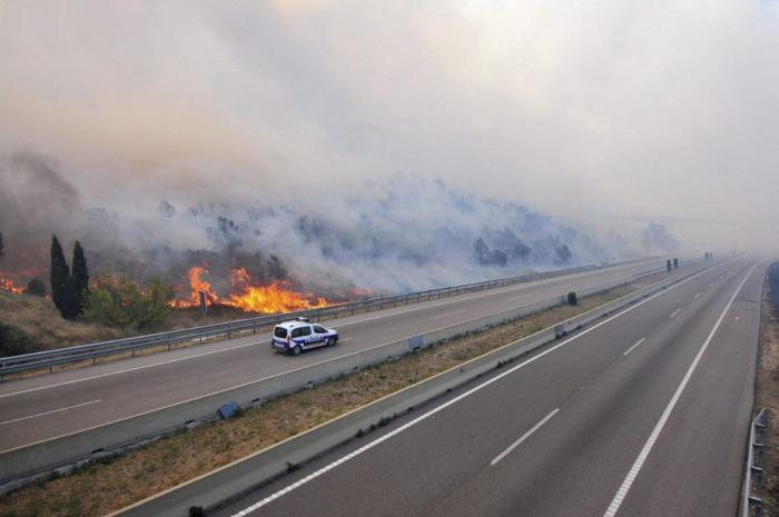 Incendio en Girona: el foco entre Terrades y Boadella, controlado