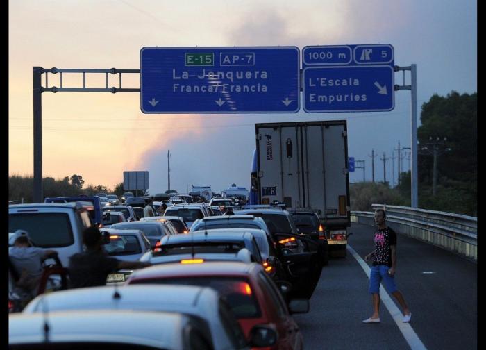 Incendio en Girona: el foco entre Terrades y Boadella, controlado