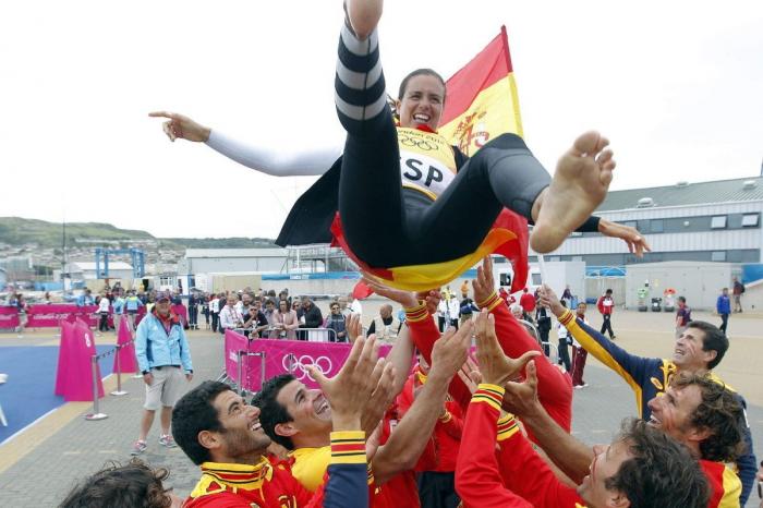 Juegos Londres 2012: Marina Alabau, primera medalla de oro para España en windsurf (FOTOS)