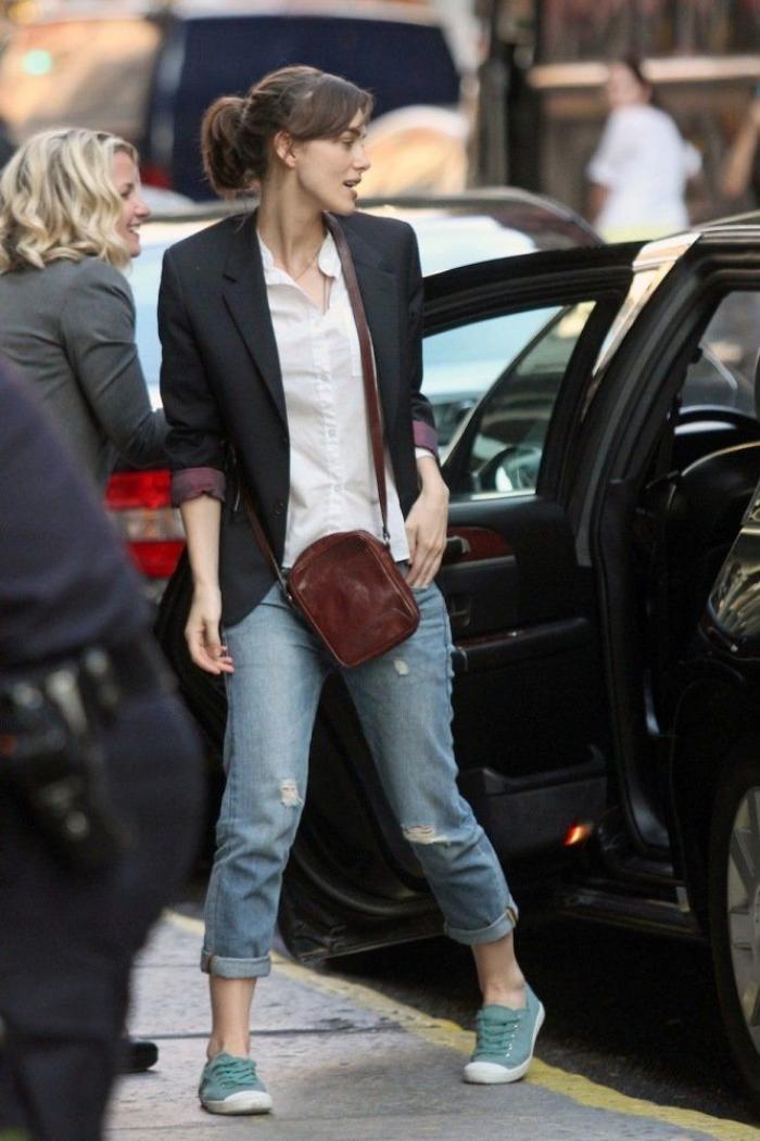 Vestidos de verano perfectos, sandalias y pantalones tobilleros: los looks de chica normal de Keira Knightley (FOTOS)