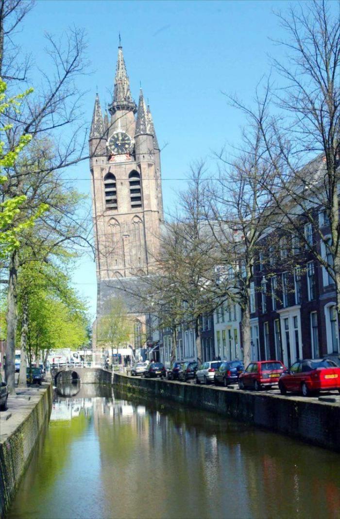 Una de las torres de la catedral de Santiago de Compostela está inclinada 40 centímetros (FOTOS)