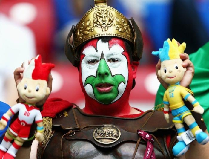 El público más raro de la Eurocopa: no solo de Shakiras viven las gradas (FOTOS)