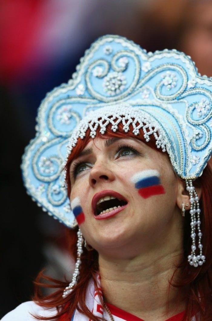 El público más raro de la Eurocopa: no solo de Shakiras viven las gradas (FOTOS)