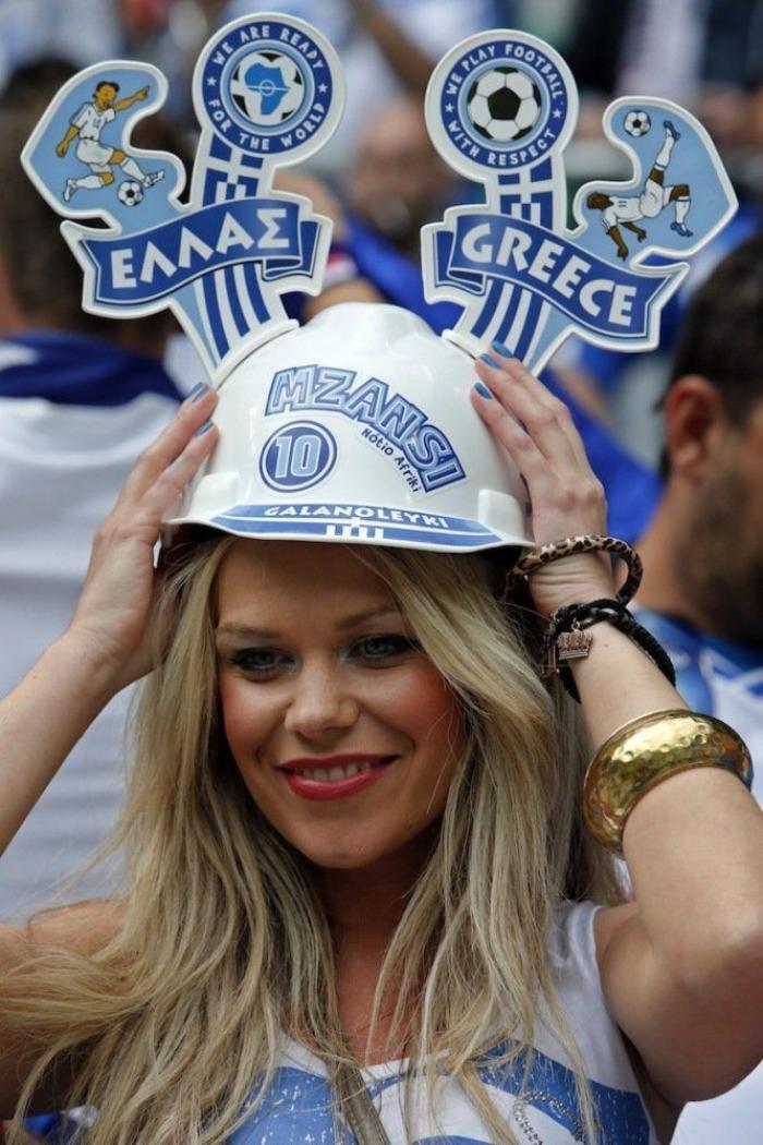 El público más raro de la Eurocopa: no solo de Shakiras viven las gradas (FOTOS)