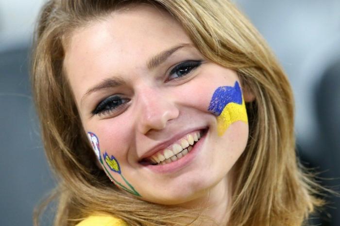 El público más raro de la Eurocopa: no solo de Shakiras viven las gradas (FOTOS)