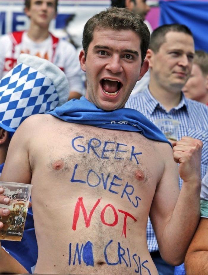 El público más raro de la Eurocopa: no solo de Shakiras viven las gradas (FOTOS)