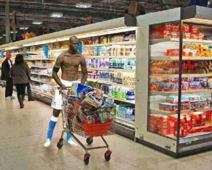 Montajes de Balotelli: sus mejores peores 'photoshops' (FOTOS)