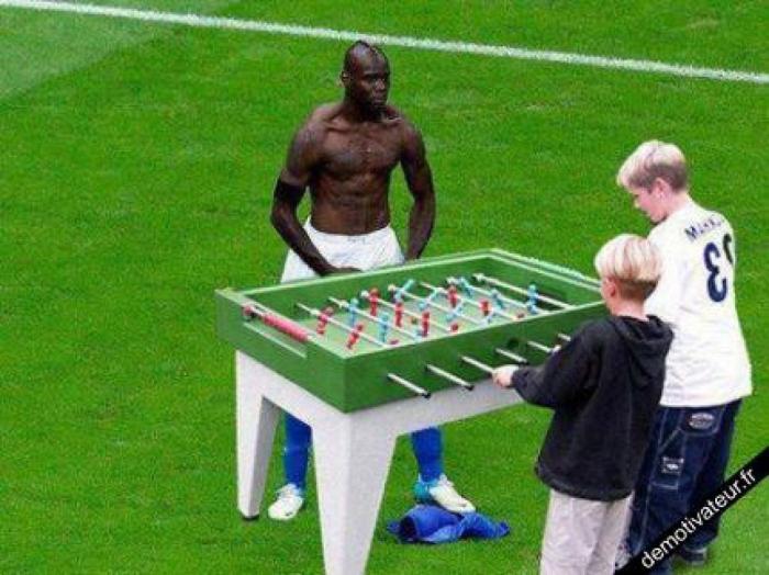 Montajes de Balotelli: sus mejores peores 'photoshops' (FOTOS)