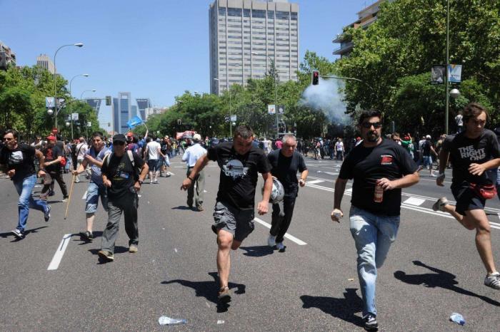 La fiesta minera en Madrid acaba con cargas policiales y ocho detenidos (VÍDEOS, FOTOS)