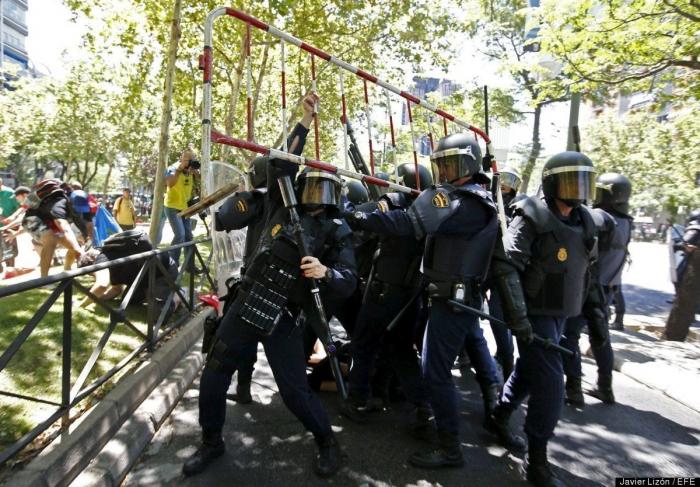 La fiesta minera en Madrid acaba con cargas policiales y ocho detenidos (VÍDEOS, FOTOS)