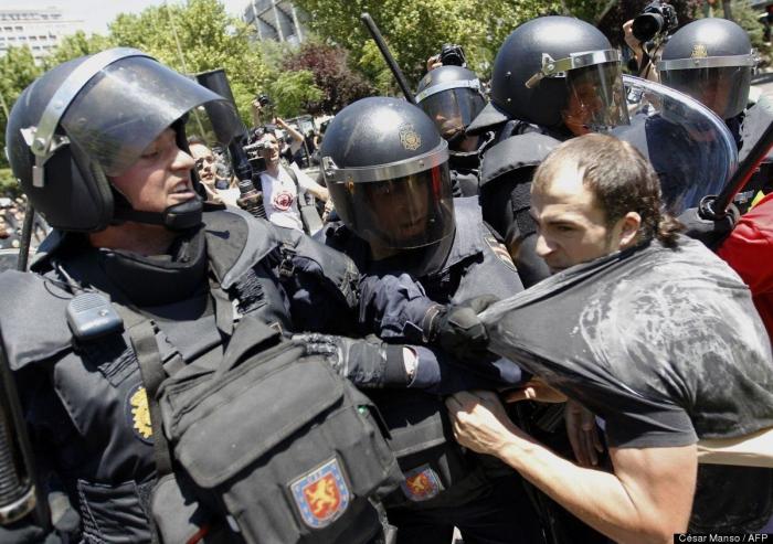 La fiesta minera en Madrid acaba con cargas policiales y ocho detenidos (VÍDEOS, FOTOS)