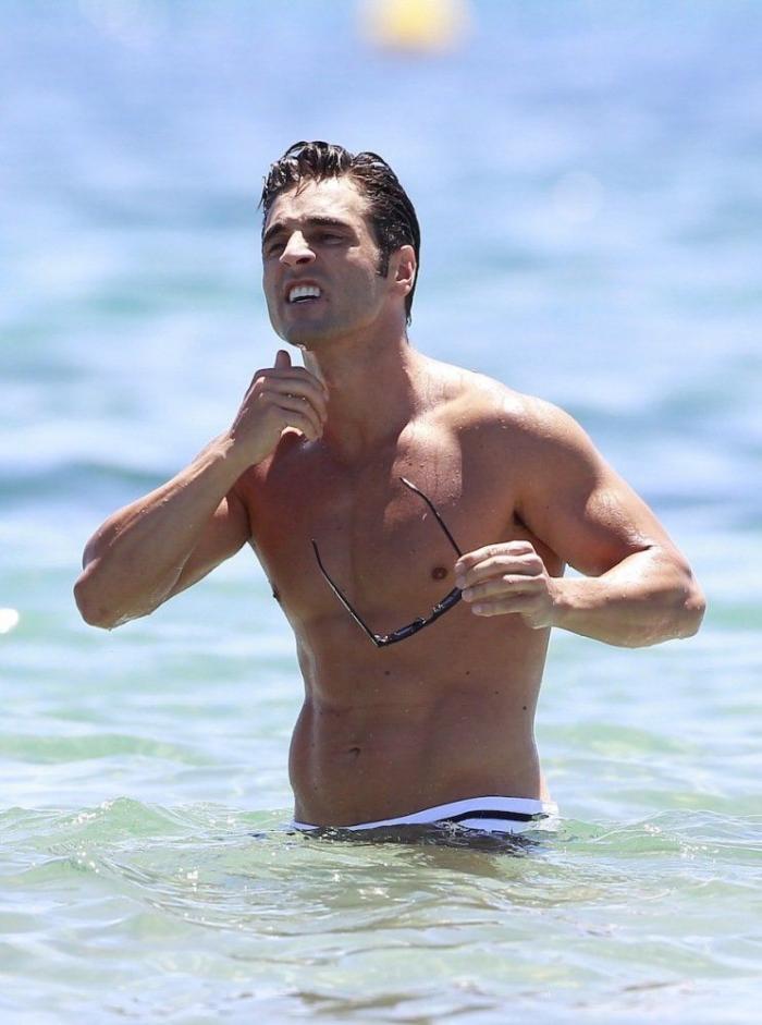 David Bustamante, Paula Echevarría: en la playa luciendo tipazo (FOTOS)