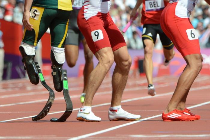 Olimpiadas 2012: Pistorius pasa de la desolación al entusiasmo en unas horas (FOTOS)
