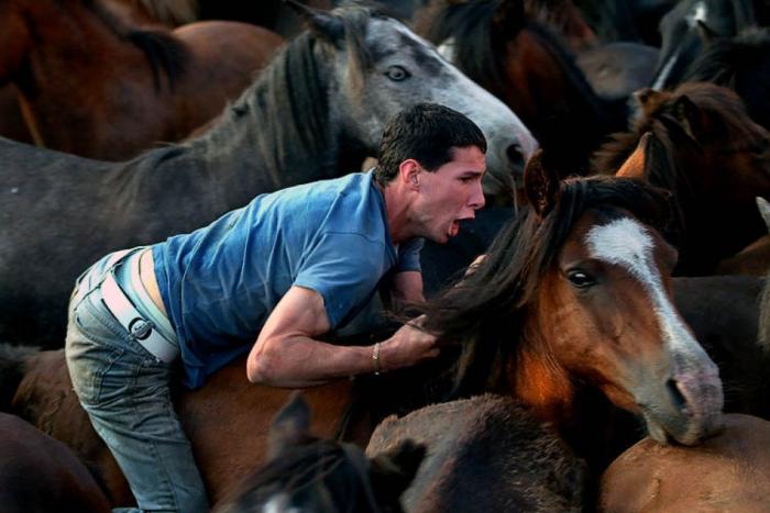 Las mejores fiestas de pueblo de España: ¡Participa en la #guerradefiestas y sube tus fotos! (FOTOS)