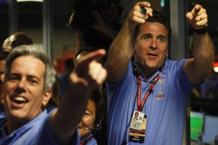 Los ingenieros de Curiosity: quiénes son esos hombres de azul de la NASA (FOTOS)