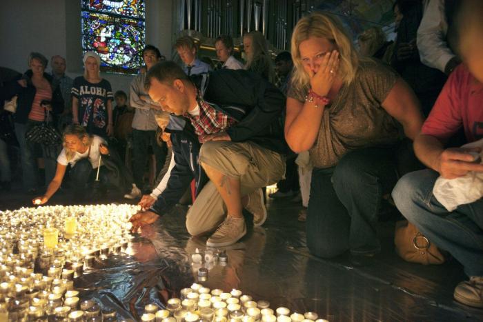 La televisión pública noruega difunde por primera vez imágenes del atentado con furgoneta bomba de Breivik (VÍDEO)