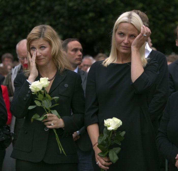 La televisión pública noruega difunde por primera vez imágenes del atentado con furgoneta bomba de Breivik (VÍDEO)