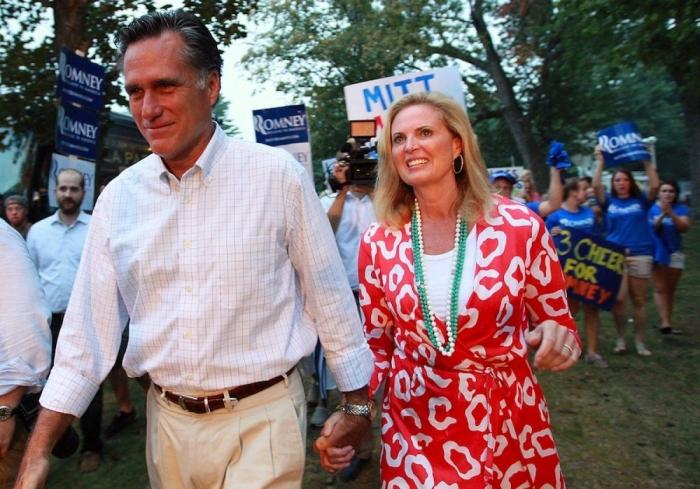 Ann Romney de rojo: la esposa de Mitt Romney también se viste con el color del poder (FOTOS)