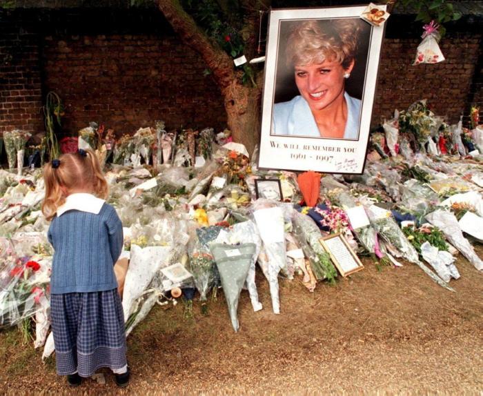 Lo mejor del teaser de la cuarta temporada de 'The Crown' no es la fecha de estreno