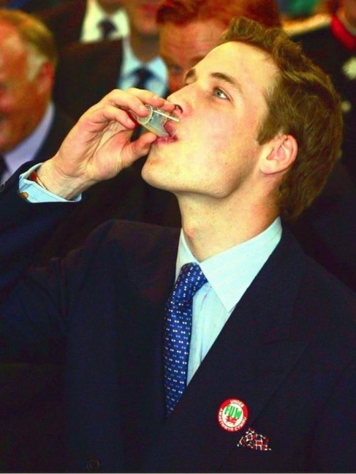 El príncipe Jorge cumple dos años, y estas nueve fotos demuestran por qué es tan 'charming'