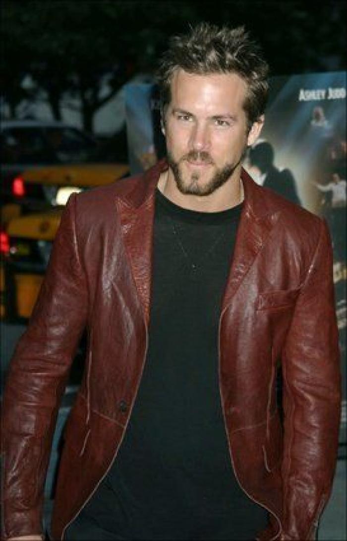 Ryan Reynolds se lo pasa en grande jugando con Blake Lively y el Photoshop (FOTOS)