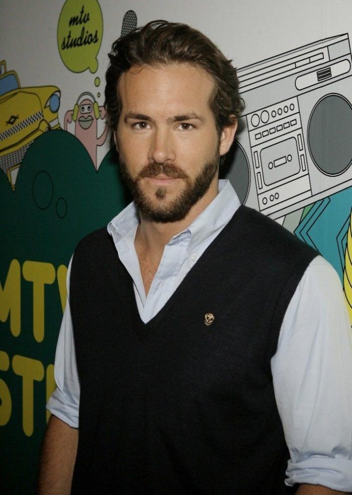 Ryan Reynolds se lo pasa en grande jugando con Blake Lively y el Photoshop (FOTOS)