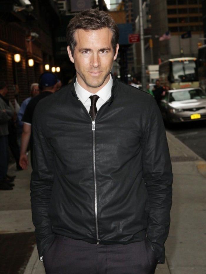 Ryan Reynolds se lo pasa en grande jugando con Blake Lively y el Photoshop (FOTOS)