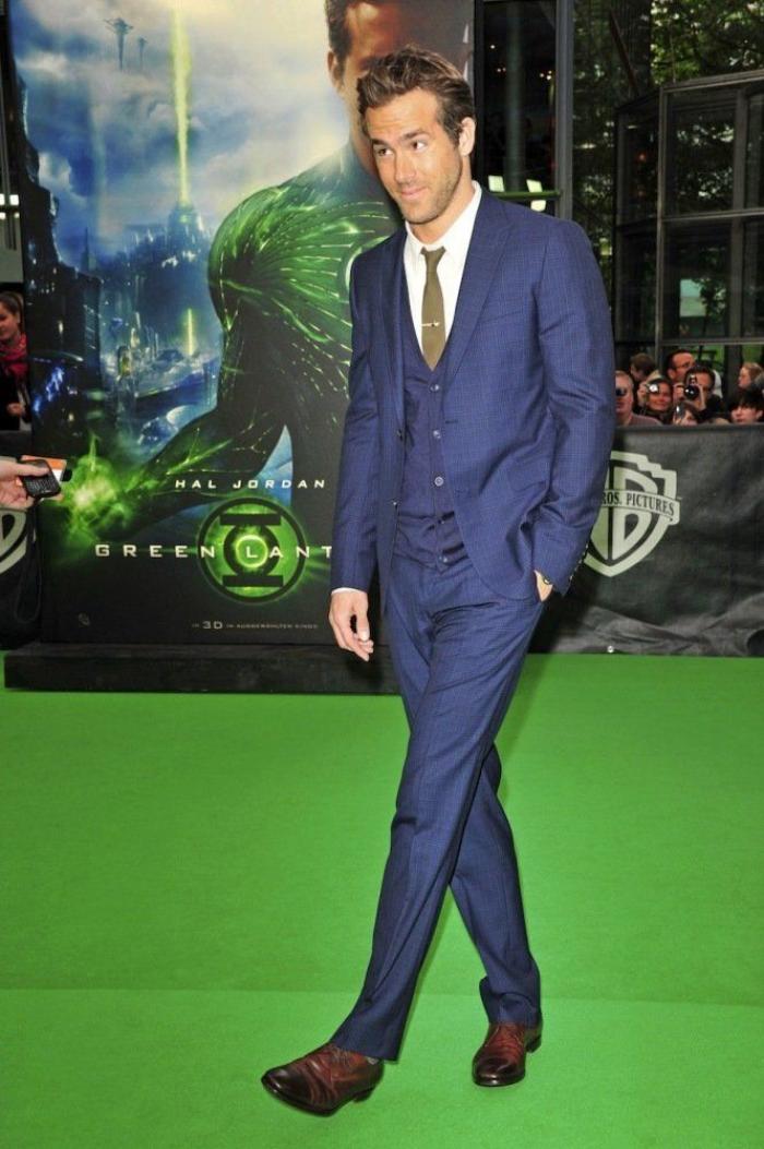 Ryan Reynolds se lo pasa en grande jugando con Blake Lively y el Photoshop (FOTOS)