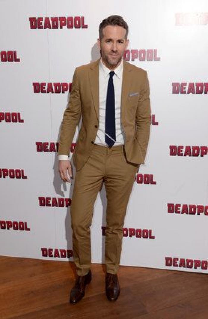 Ryan Reynolds se lo pasa en grande jugando con Blake Lively y el Photoshop (FOTOS)