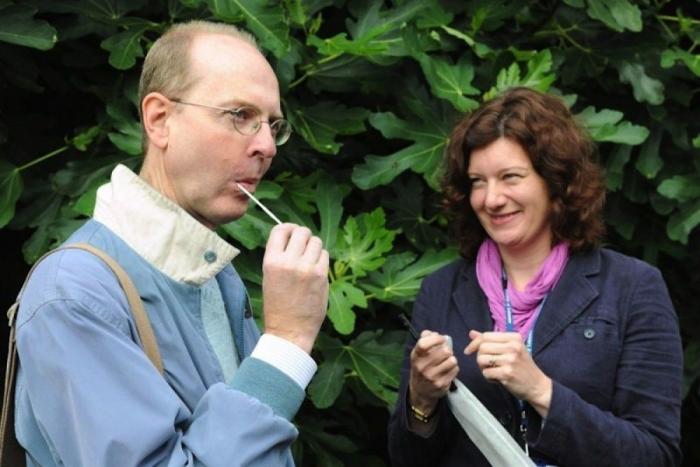 Tumba Ricardo III: ¿han encontrado sus huesos en un aparcamiento de Leicester? (FOTOS)