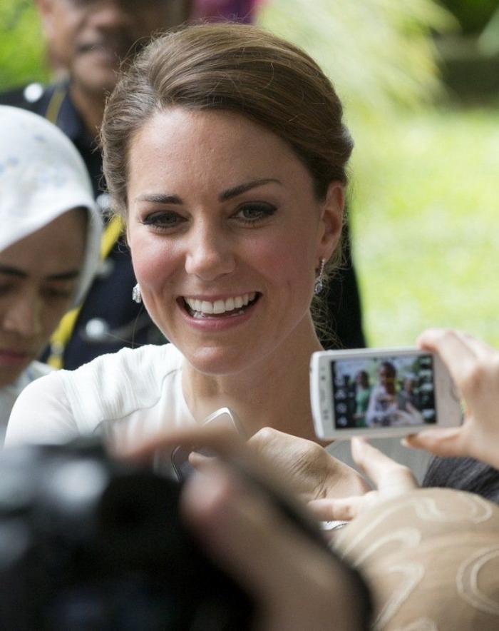 Reino Unido no quiere que Kate Middleton sufra el mismo acoso que Lady Di (FOTOS)