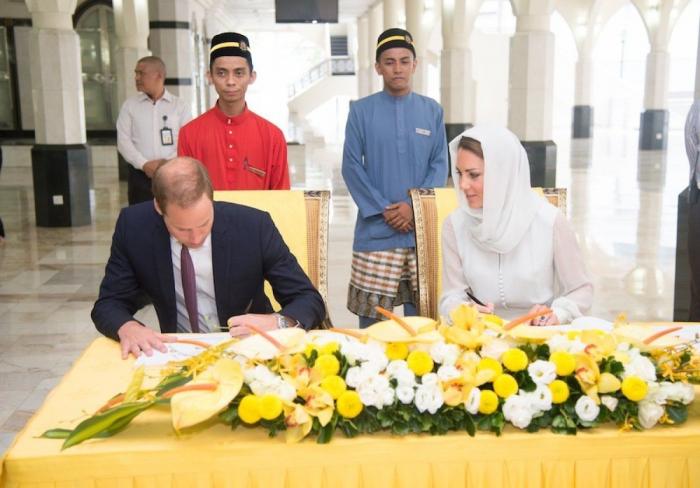 Reino Unido no quiere que Kate Middleton sufra el mismo acoso que Lady Di (FOTOS)