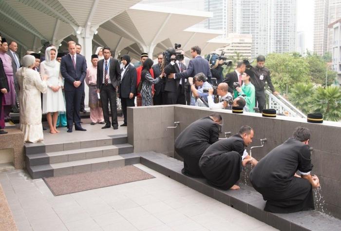 Reino Unido no quiere que Kate Middleton sufra el mismo acoso que Lady Di (FOTOS)