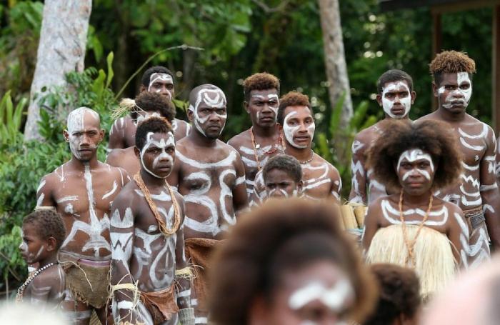 7 cosas más raras que ir en topless que Kate Middleton hace estos días (FOTOS)