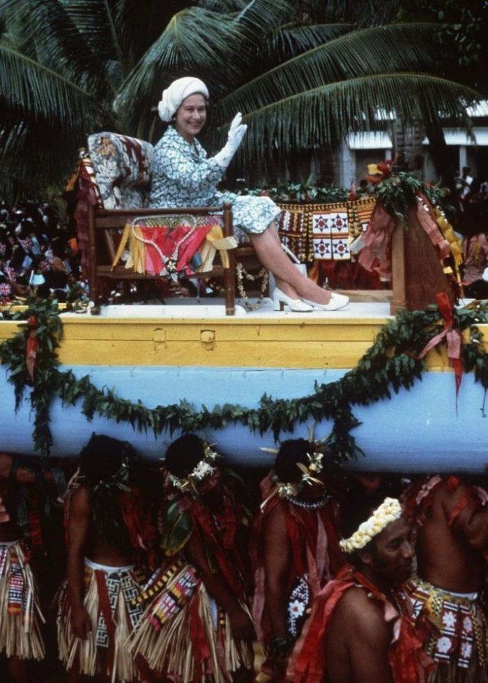 El duque de Edimburgo, ingresado de urgencia