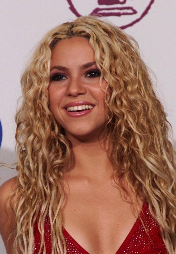 Shakira y Coldplay cantan juntos 'Chantaje' y 'Me enamoré'