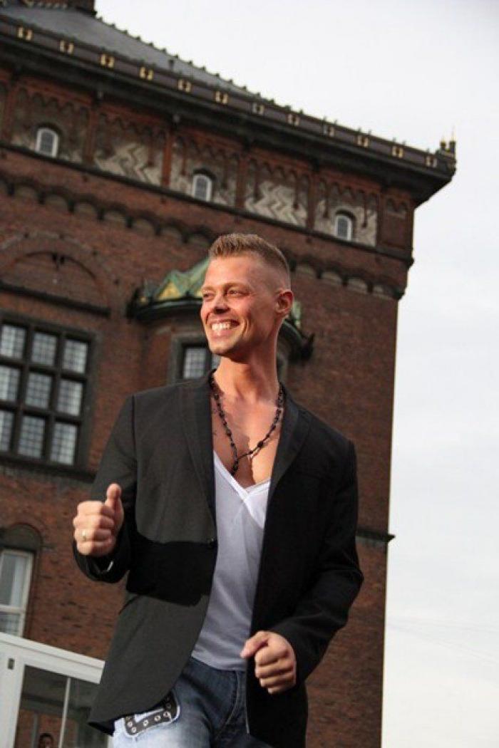 Michael Sinan, Mister Gay Dinamarca 2012: "Soy gay y eso es algo entre Alá y yo"
