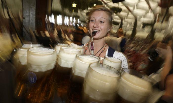 Arranca el Oktoberfest de Múnich, donde se consumirán cerca de 6,5 millones de litros de cerveza (FOTOS)