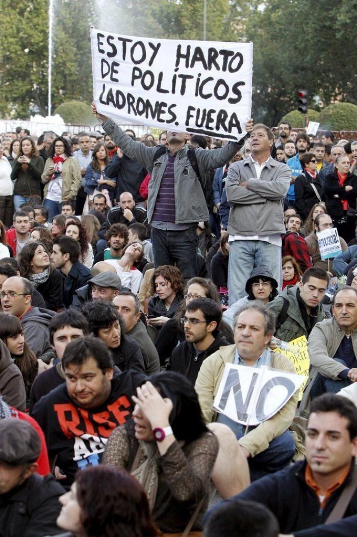 Alberto Casillas, el camarero del Bar Prado: "El jefe policial me ha empujado y me he desmayado"